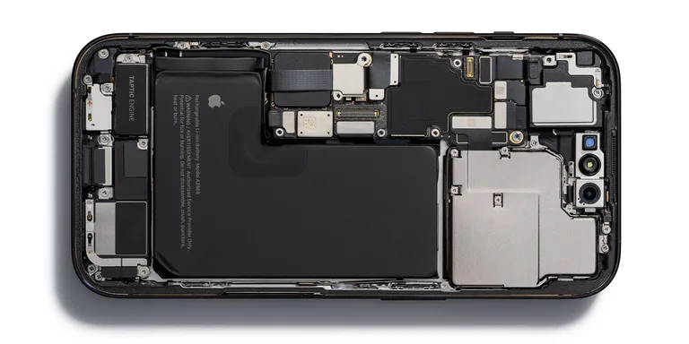 Apple's Innovative Battery Design to Extend iPhone Battery Life